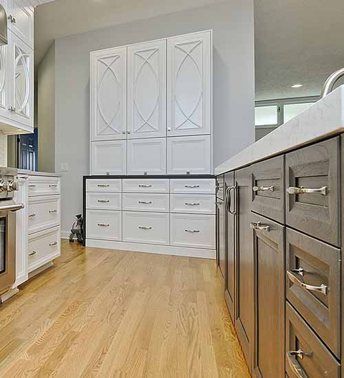 Cayhill Kitchen Design with Pearl Opaque